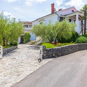 Cerovic Apartman