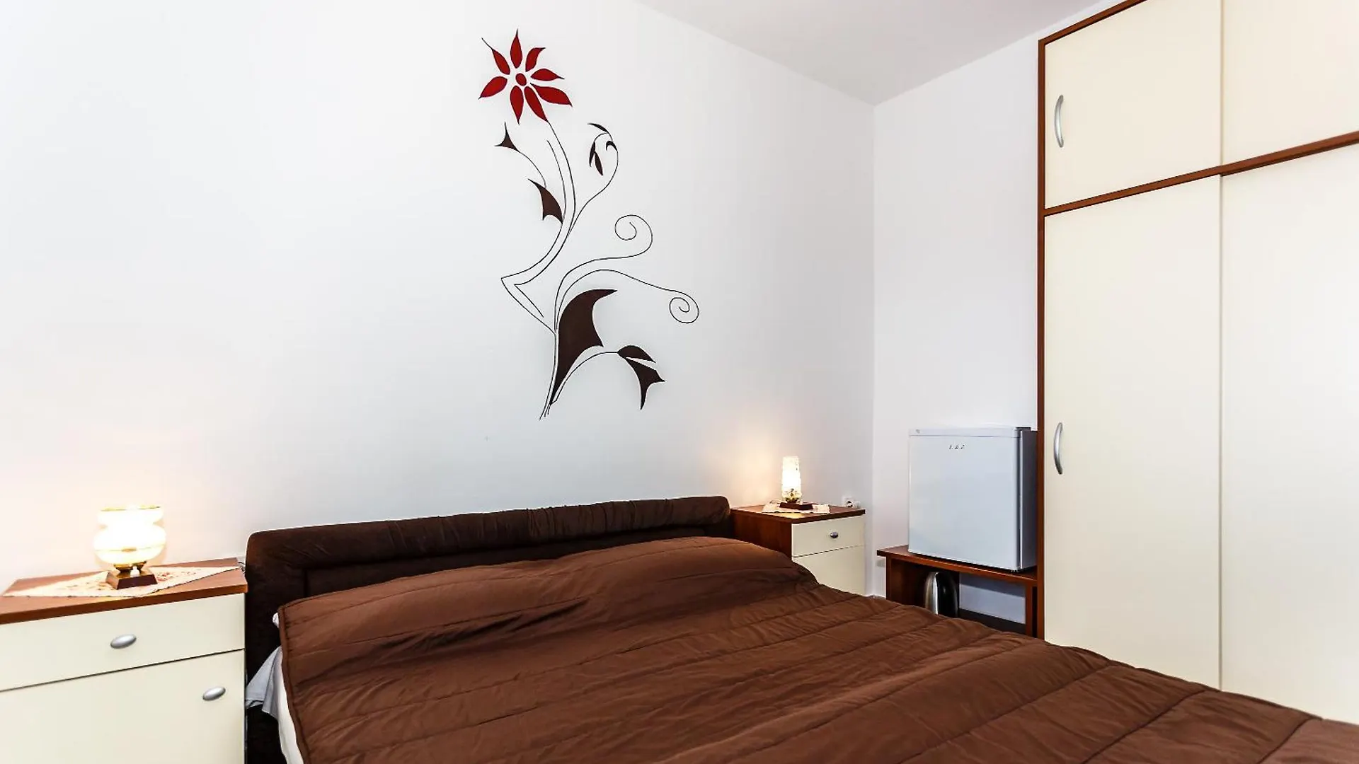 Sara Apartments Malinska Croatia