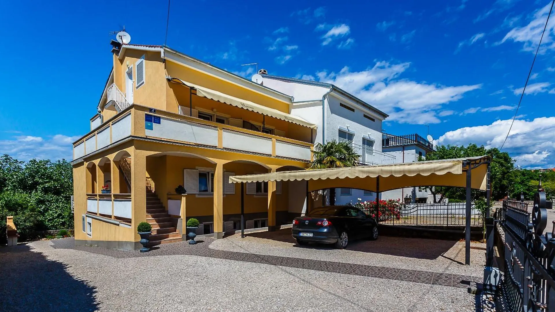 Sara Apartments Malinska