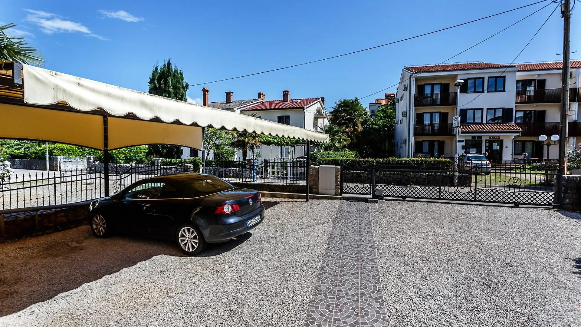 Sara Apartments Malinska Croatia