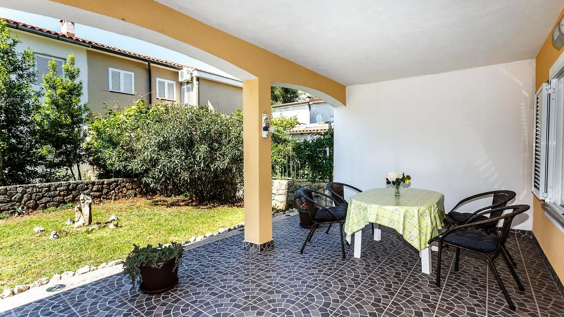 Sara Apartments Malinska